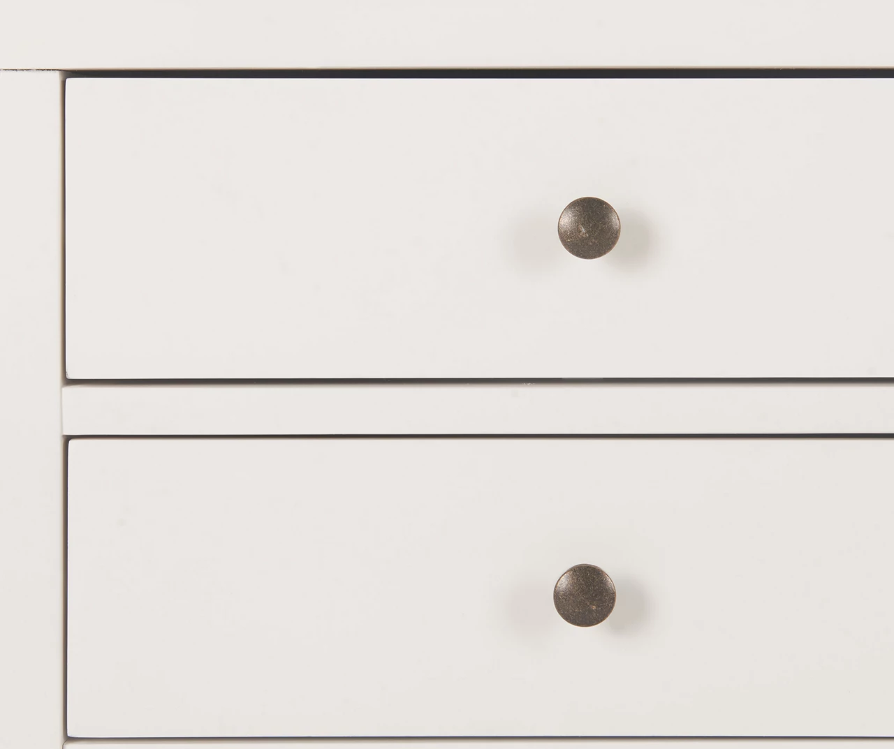 White Finley Wood 3-Drawer Nightstand 10 White Finley Wood 3-Drawer Nightstand - Image 8