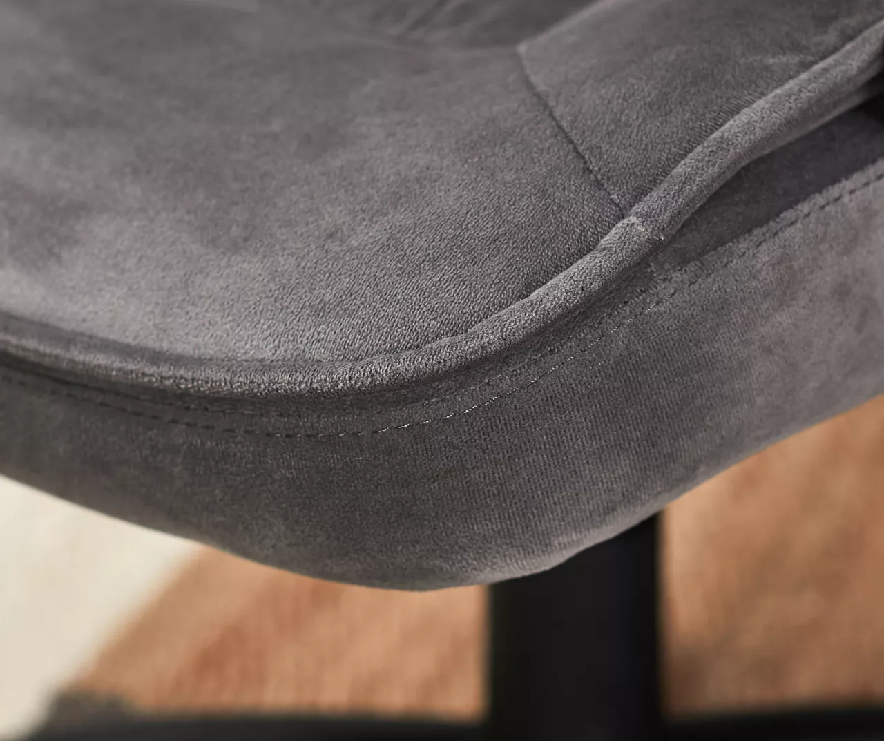 Gray & Black Executive Office Chair 11 Gray & Black Executive Office Chair - Image 9