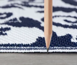 Navy & White Damask Plastic Outdoor Area Rug, (5' X 7') -Chic Furniture Store 810546223 3