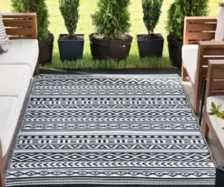 Plastic Outdoor Area Rug, (5' X 7') -Chic Furniture Store 810546224 2