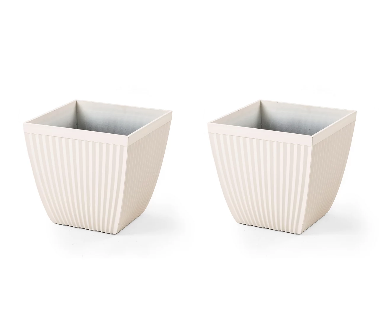 Glitzhome 16.25" Fluted Plastic Planters, 2-Pack 4 Glitzhome 16.25" Fluted Plastic Planters, 2-Pack - Image 2
