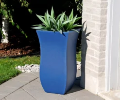 Mayne Inc. 16" Valencia Plastic Planter -Chic Furniture Store 810567854 2