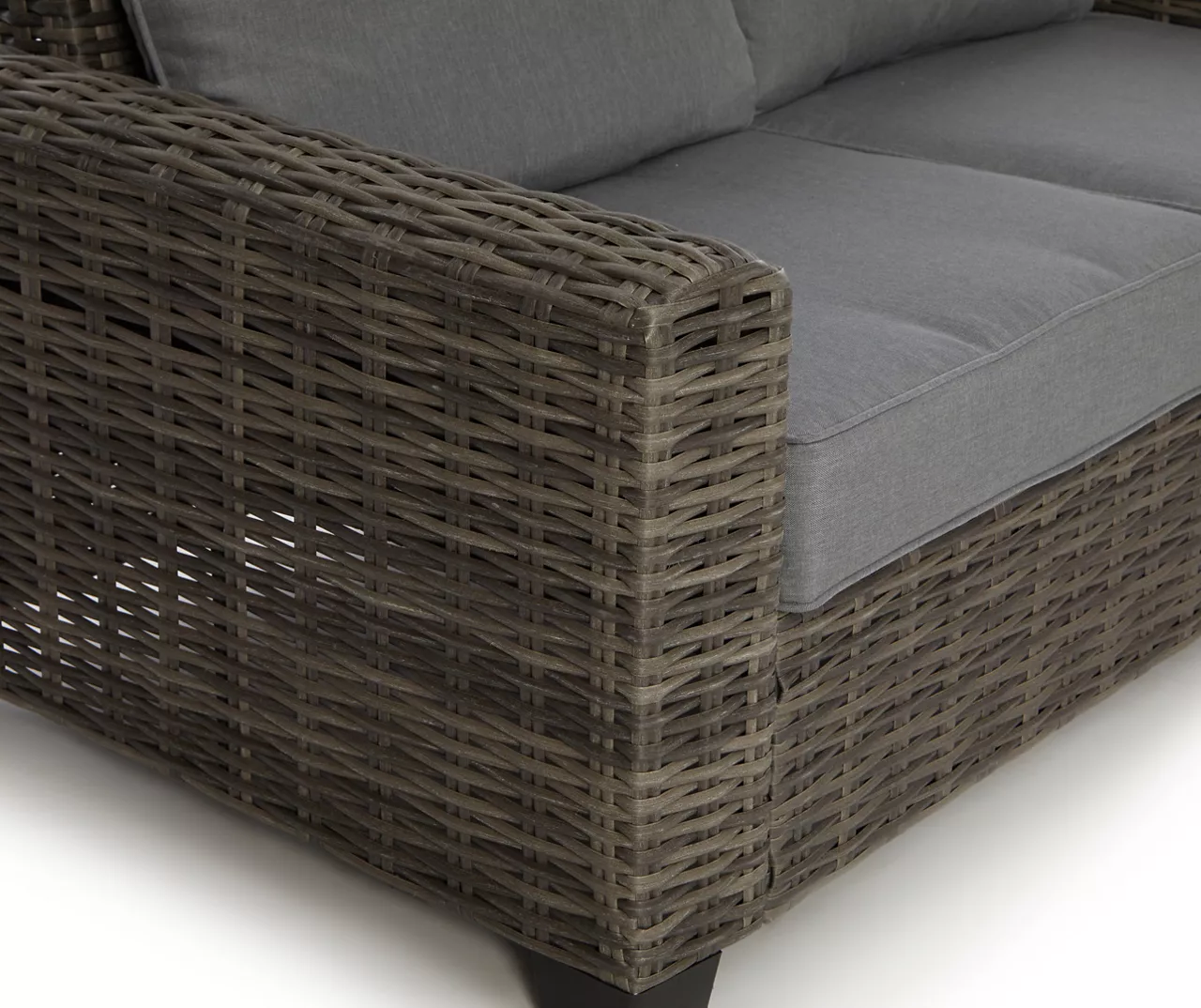 Broyhill Pembroke All-Weather Wicker Cushioned Patio Loveseat 16 Broyhill Pembroke All-Weather Wicker Cushioned Patio Loveseat - Image 14