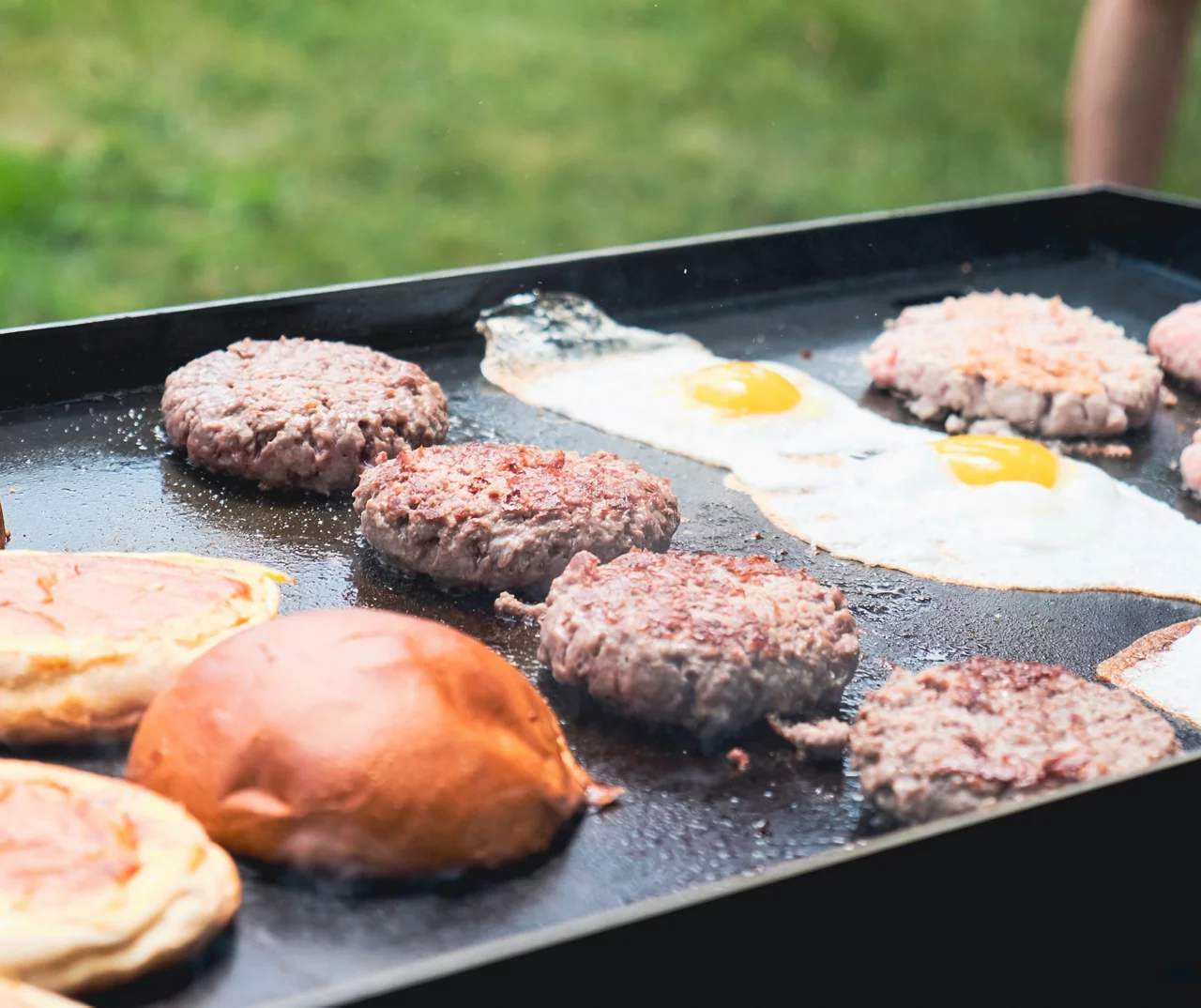 3-Burner Folding Gas Griddle 12 3-Burner Folding Gas Griddle - Image 10