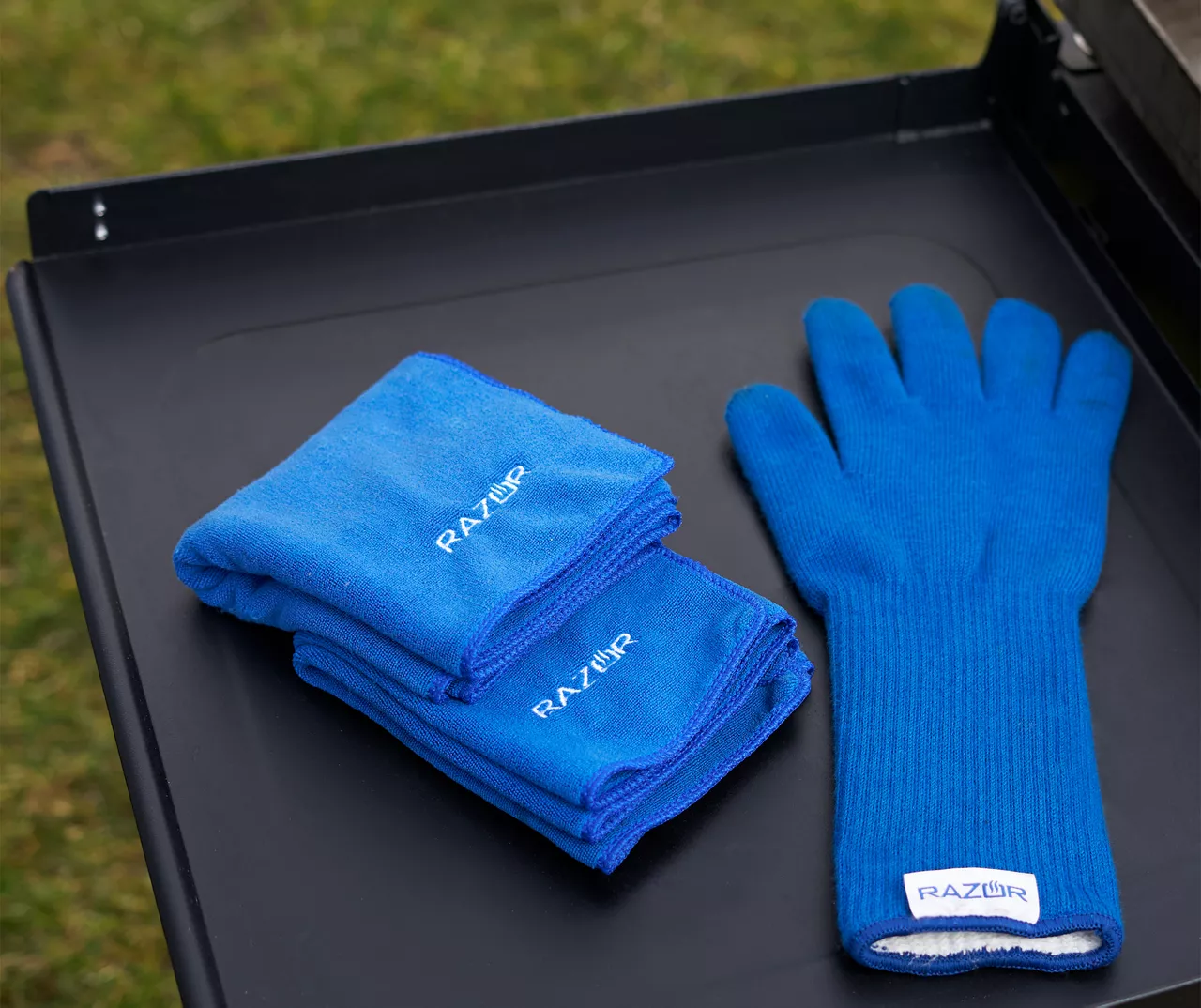 RAZOR 6-Piece Griddle Cleaning Kit 6 RAZOR 6-Piece Griddle Cleaning Kit - Image 4